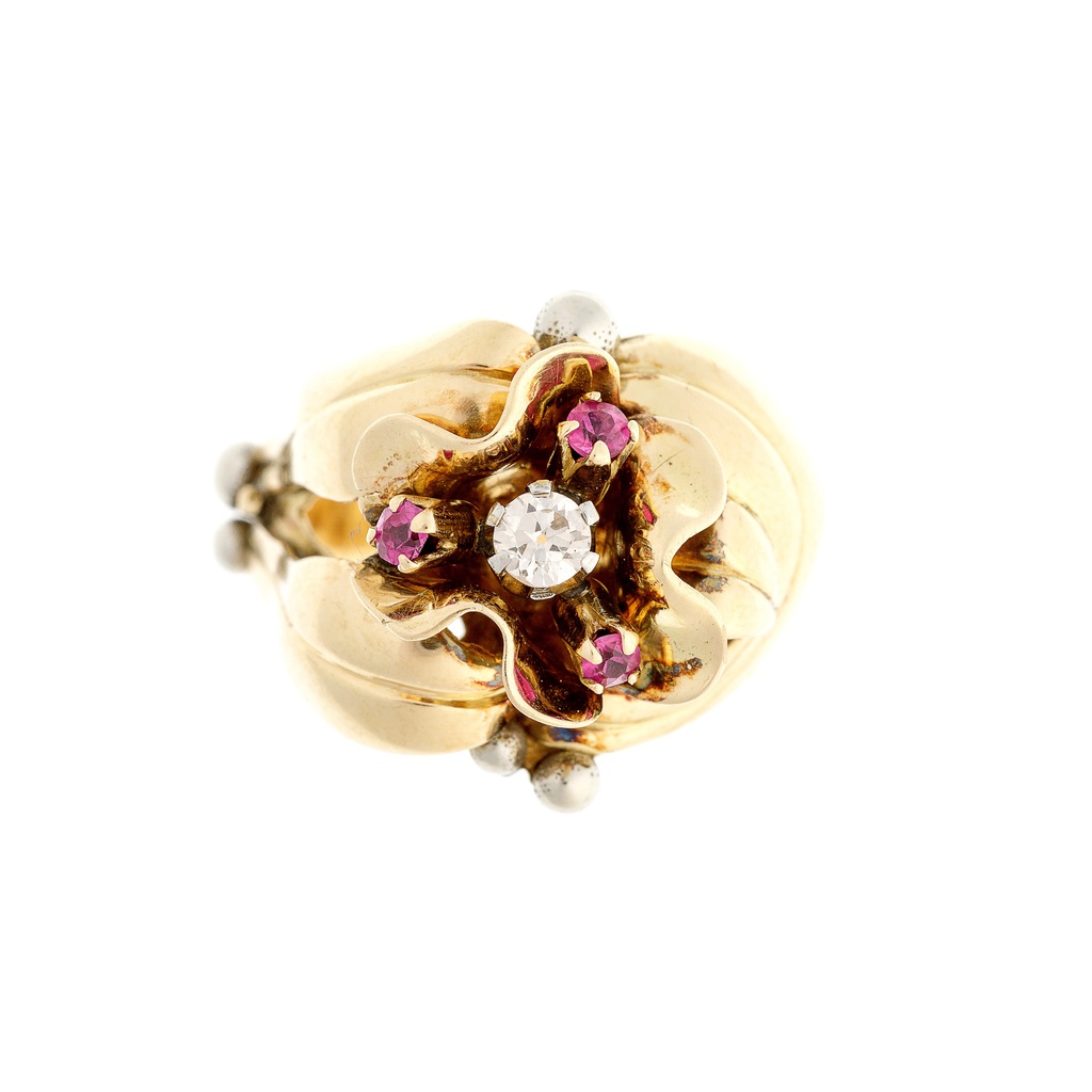 Golden-ring-with-diamond-rubies-ziedas-su-deimantu-ir-rubinais-3.JPG